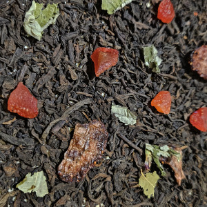 з Полуницею  250г Чай Пуер 